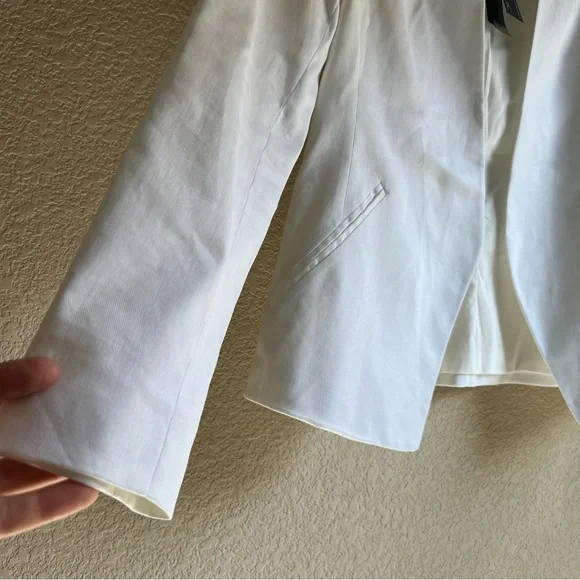 NWT Banana Republic WHITE COLLARLESS LINEN-COTTON BLAZER, size 4 - Picture 9 of 16